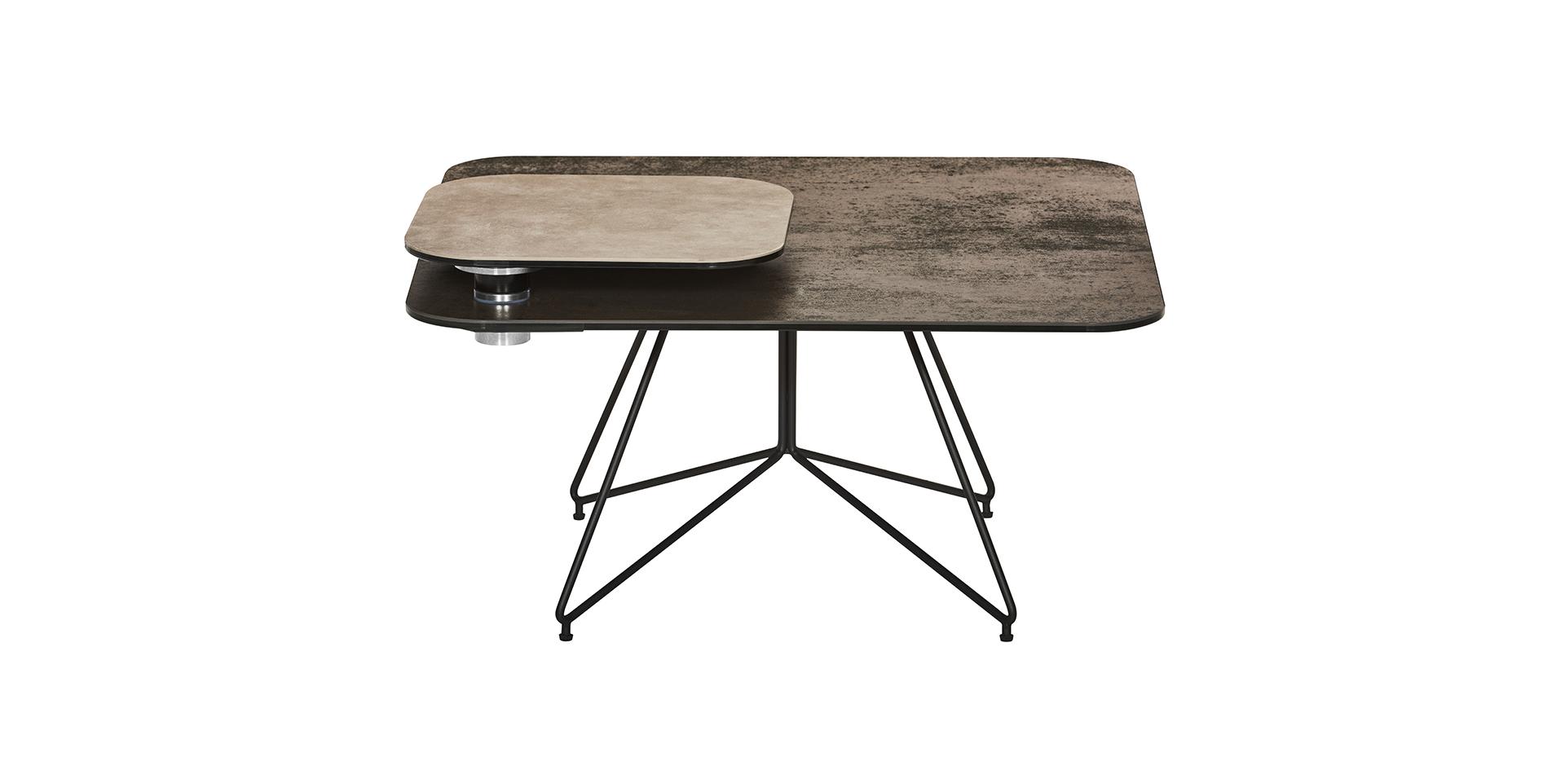 table basse en acier